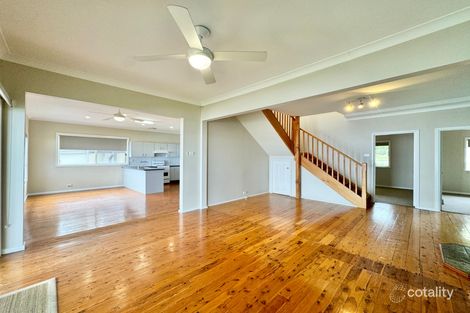 Property photo of 152 Diamond Head Drive Budgewoi NSW 2262