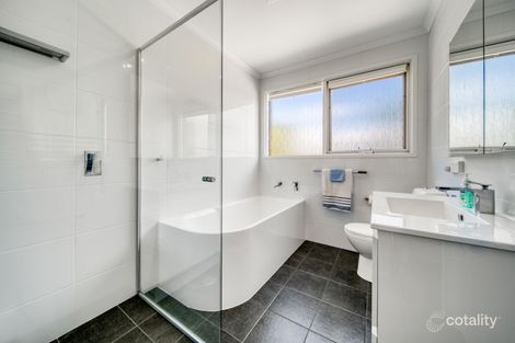 Property photo of 24 Beaney Street Macgregor ACT 2615