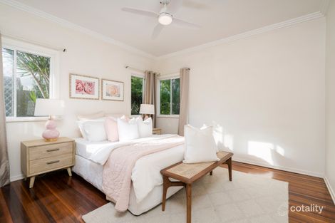 Property photo of 25 Luya Street Fairfield QLD 4103