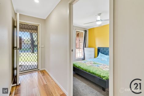 Property photo of 7 Bellarine Drive Cranbourne VIC 3977
