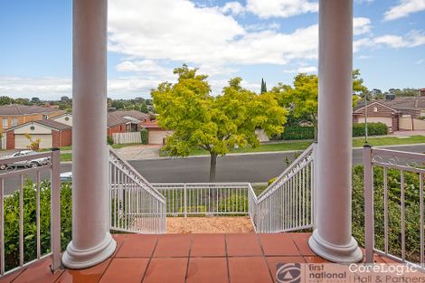 Property photo of 64 Lawson Way Endeavour Hills VIC 3802