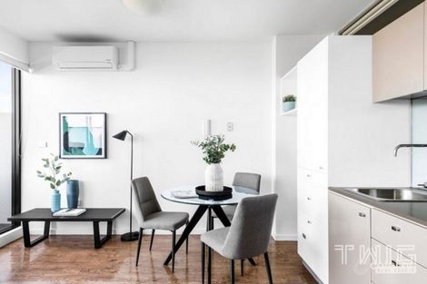 Property photo of 214/80 Ormond Street Kensington VIC 3031