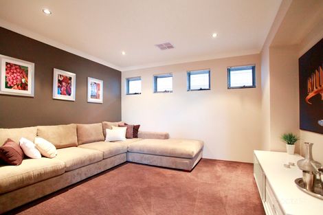 Property photo of 282 Rohl Road Walloon QLD 4306