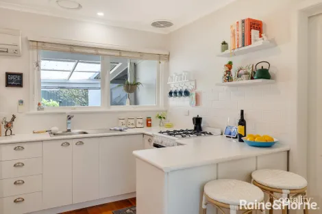 Property photo of 10 Batman Avenue Sunbury VIC 3429