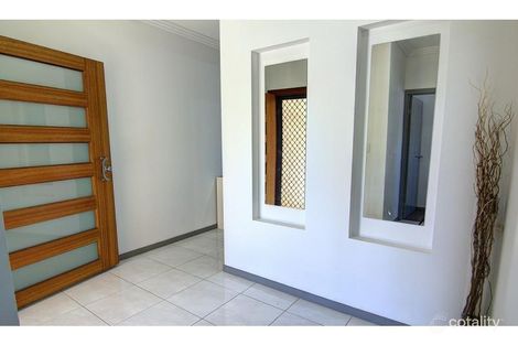 Property photo of 2 Enright Place North Lakes QLD 4509