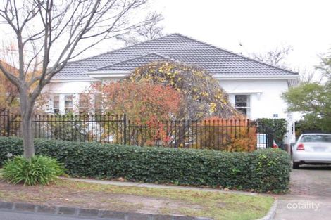 136 Summerhill Rd, Glen Iris, VIC 3146