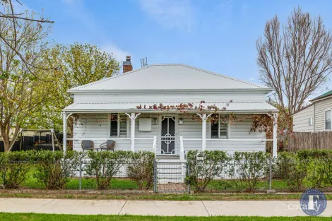 Property photo of 23 Binalong Street Harden NSW 2587