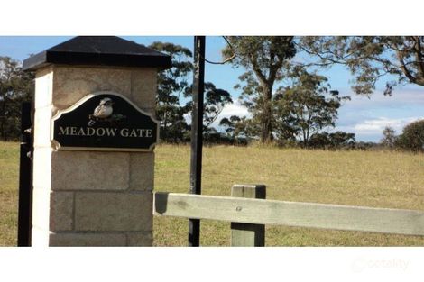 Property photo of 19 Lubach Road Geham QLD 4352