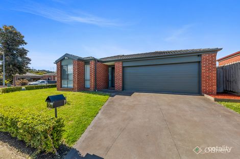 Property photo of 2 Swamp Gum Close Pakenham VIC 3810