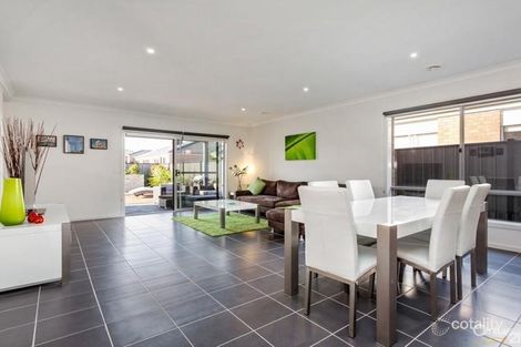 Property photo of 28 Atkinson Close Point Cook VIC 3030