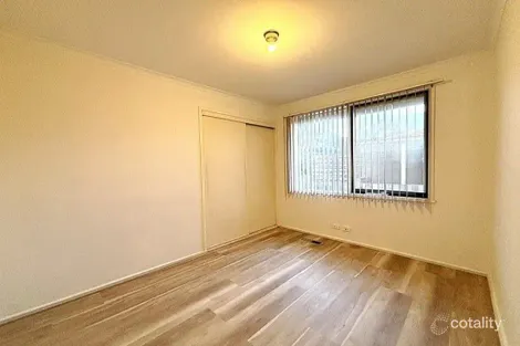 Property photo of 5 Mitford Crescent Craigieburn VIC 3064