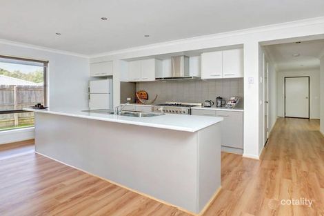 Property photo of 10 Owarra Street Rye VIC 3941