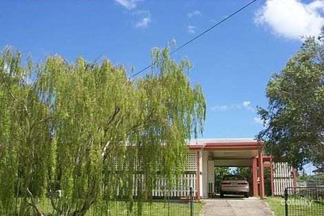 4 Karen Cl, Woree, QLD 4868