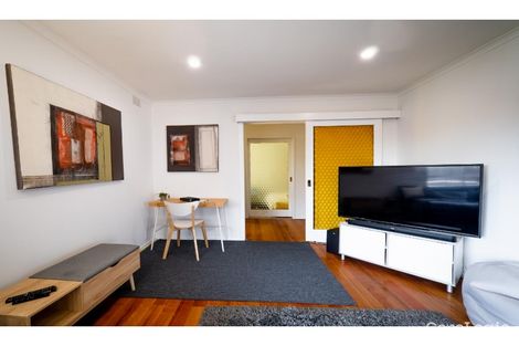 Property photo of 7 Melaleuca Drive Thomastown VIC 3074