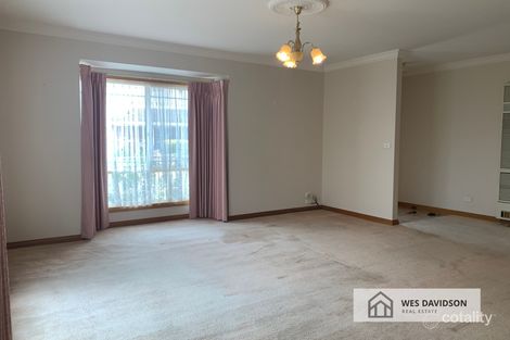 Property photo of 10 Magee Court Horsham VIC 3400