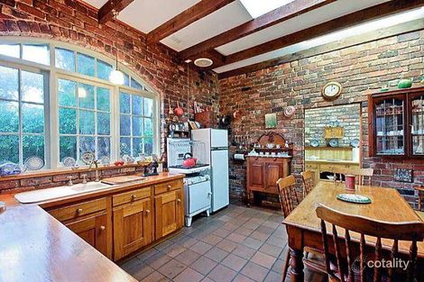 Property photo of 100 Maud Street Geelong VIC 3220