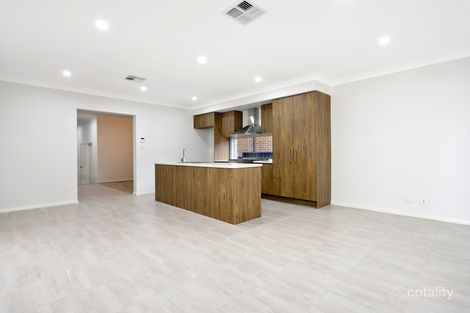 Property photo of 33 Orlagh Circuit Grantham Farm NSW 2765