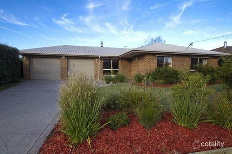 6 Rhodes Ct, Glengarry, VIC 3854