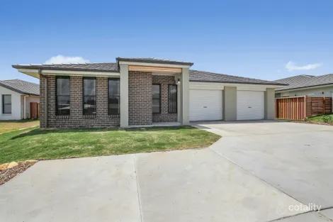 1/7 Carmac Ave, Thrumster, NSW 2444