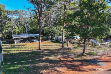 10 Bradman St, Russell Island, QLD 4184