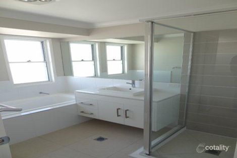 Property photo of 3/5 Wapiti Street Kearneys Spring QLD 4350