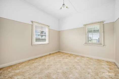 Property photo of 64 Desmond Street Cessnock NSW 2325