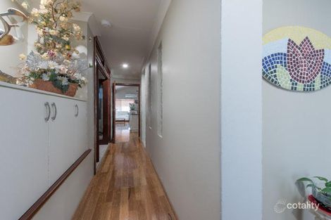 Property photo of 15 Cromford Way Carine WA 6020