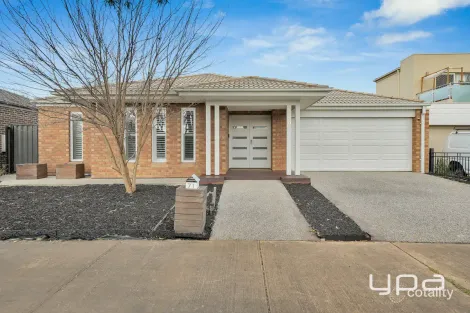 71 Kellerman Dr, Point Cook, VIC 3030