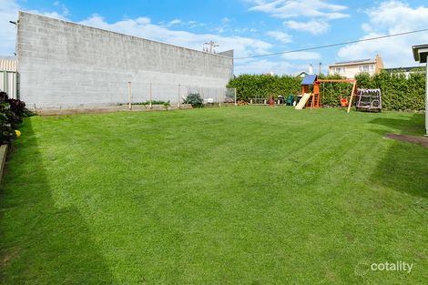 Property photo of 46 Henty Street Portland VIC 3305