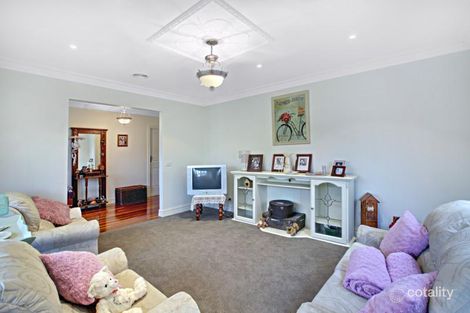 Property photo of 13 Kingston Way Mooroolbark VIC 3138
