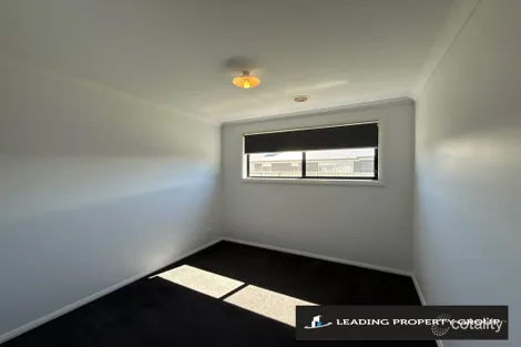 Property photo of 19 McDougall Grove Wodonga VIC 3690