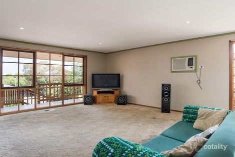Property photo of 16 Alpine Way Kilsyth VIC 3137