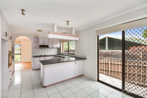 Property photo of 10 Briar Hurst Avenue Dandenong North VIC 3175