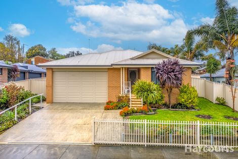 Property photo of 12 Amaroo Way Newborough VIC 3825