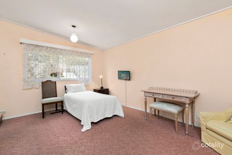 Property photo of 40 Wesley Street Elanora Heights NSW 2101