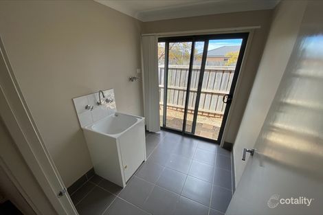 Property photo of 11 Beagle Street Tarneit VIC 3029