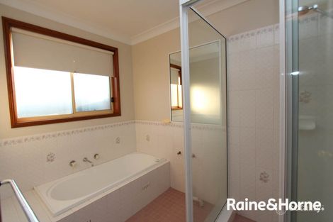 Property photo of 45 Opperman Way Windradyne NSW 2795