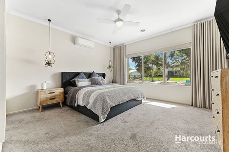 Property photo of 11 Kenneth Road Pakenham VIC 3810