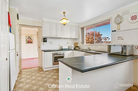 Property photo of 1 Leith Court Frankston VIC 3199