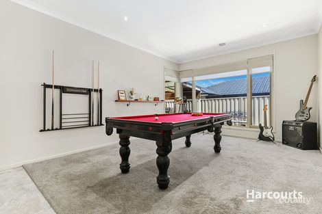Property photo of 11 Kenneth Road Pakenham VIC 3810