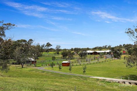 18 Smith Creek Rd, Vale View, QLD 4352