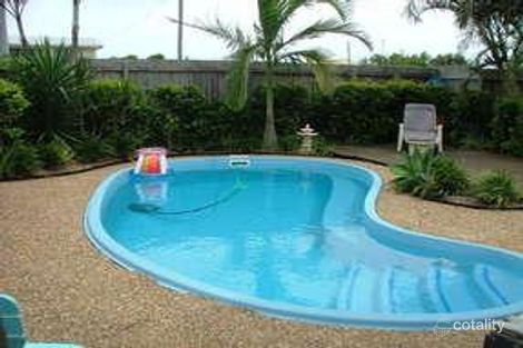 14 Brieschke St, Elliott Heads, QLD 4670