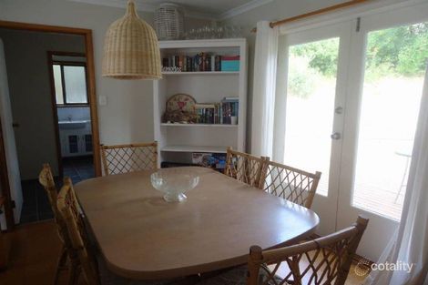 Property photo of 2 Surf Drive Venus Bay VIC 3956