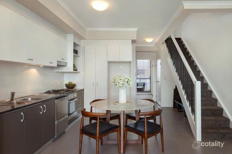 215/221 Sydney Park Rd, Erskineville, NSW 2043