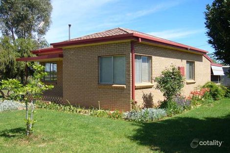 Property photo of 2 Beech Street Hanwood NSW 2680