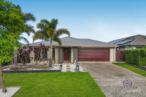 Property photo of 46 Whitsunday Circuit Pimpama QLD 4209