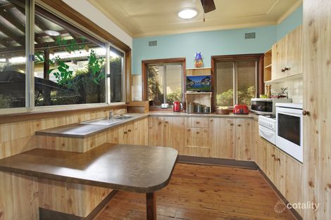 Property photo of 10 Grasmere Street Mount Saint Thomas NSW 2500