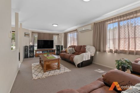 Property photo of 81 Chesterfield Crescent Kuraby QLD 4112