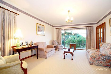 Property photo of 21 Stanlake Rise Templestowe Lower VIC 3107