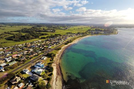 Property photo of 64 Old Bass Highway Wynyard TAS 7325